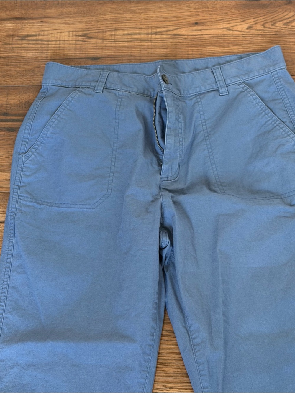 Eddie Bauer Womens Blue Chinos Straight Leg Pants 10 Tall EUC Hiking Outdoor - Picture 2 of 10